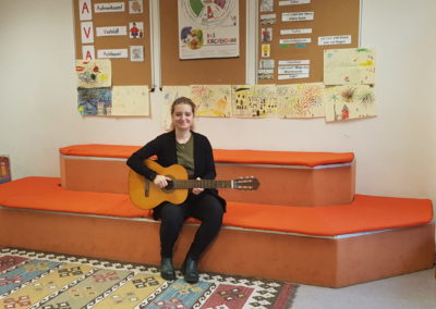 Hurra, unsere neue Lehrerin ist da!